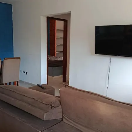 Apartamento COM AR CONDICIONADO no Itaguá em Ubatuba-2